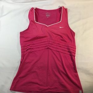 🎀Nike Fit Dry Aqu Sport tank top Size Small